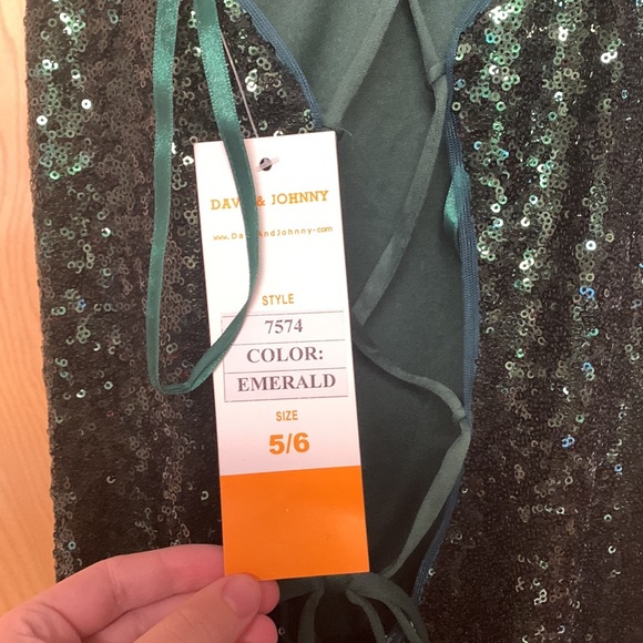 Dave & Johnny Formal Green Sequined Dress - Picture 5 of 6